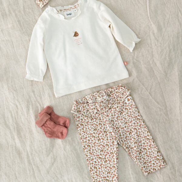 Feetje romper fall in love